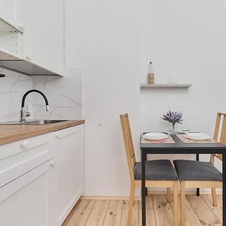 Przytulne Studio Apartament Jednosci Narodowej We Wroclawiu By Renters דירה *
